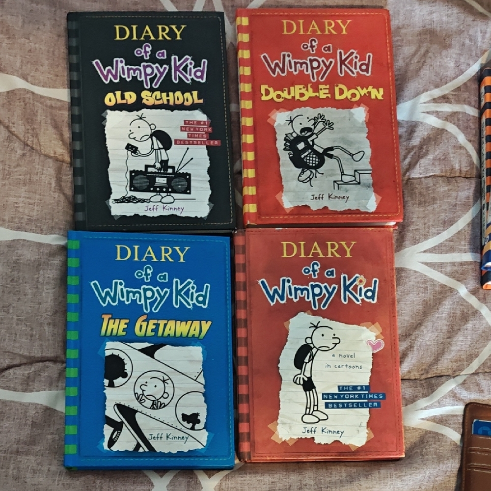 Diary of a Wimpy Kid Book Set - Black, Red, Blue Covers